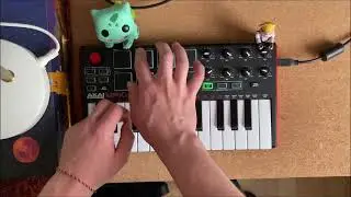 AKai MPK mini midi controller : R&B | Musicgear