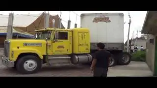 SONIDO SUPER DENGUE LLEGANDO A SAN PEDRO ATLIXCO.  BAILE DE FERIA CEMENTERIOS GRAN FAMILIA MEXICANA