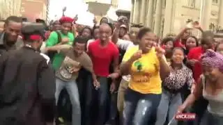 UKZN students march on legislature