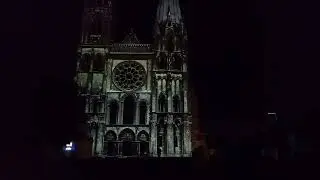 Chartres cathedral light show, Cath&eacute;drale Notre-Dame de Chartres.