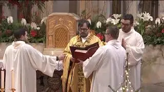 DA PARIGI A SAN GIOVANNI ROTONDO, ARRIVA IL MANTELLO DI SAN FRANCESCO