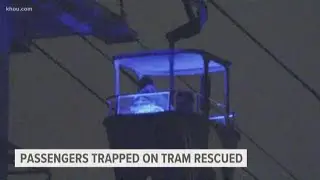 16 people rescued from SeaWorld ride that was suspended over water