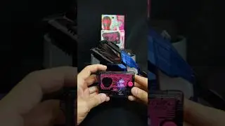 KAMEN RIDER ZERO-ONE DX FLYING FALCON PROGRISE KEY w/ DX A.I.M.S. SHOTRISER by BANDAI