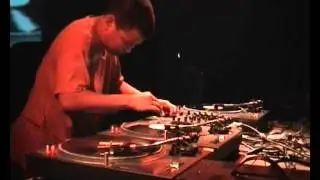 Kid Koala turntable madness LIVE