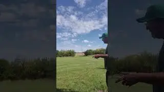 AI selects my 🔵  Innova Fox & Leopard 😉  hole #6 #discgolf #dg #discgolftechnique