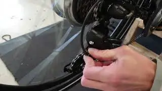 Justering af udvendigt gear, Shimano, p&aring; en ladcykel
