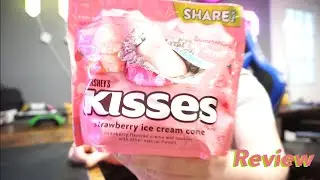 Gamer Snack Review | Hershey's Kisses Strawberry Ice Cream Cone