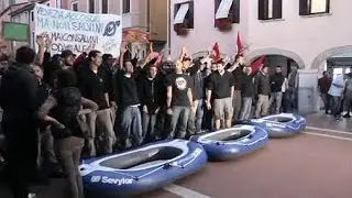 Venice crowd protests against Matteo Salvini's Liga Nord party