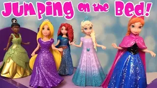 DISNEY PRINCESS Jumping on the Bed!💕 Nursery Rhymes!