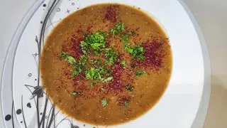 Barmaqlarınızı yeyəcəksiniz. Fərqli formada Yaşıl mərci şorbası.İsti yemək . Şorbalar,qış yeməkləri.