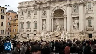 Fontana di Trevi a pagamento, biglietti a 2 euro