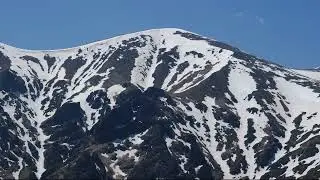 Mazalat hut - The Singing Rocks - Rusovatets peak