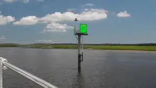 Tide range indicator on the Day Beacon
