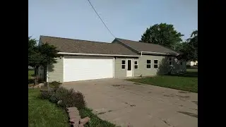 1555 W 9th St, Winona, MN 55987