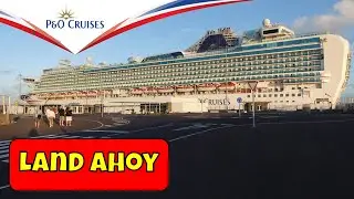 После 5 дней в море мы достигаем первого порта захода на борту судна P & O Ventura.