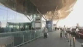 Reax as some airlines cancel flights to Kyiv