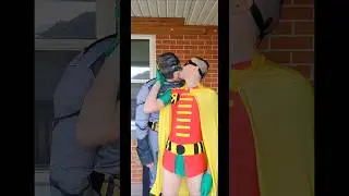 Batman, Robin! What are you doing? 🙈 #Halloween #gay #gaykiss #kissing #kiss #batmanandrobin #batman