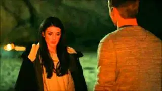Annie and Caleb - Annie almost tell Caleb she likes him - 90210 - 4x20