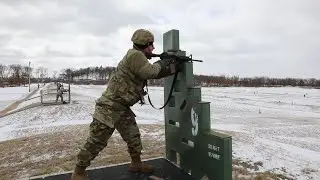 410th Medical Logistics Company Conducts M4 Qualification