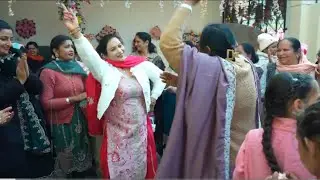 ਸ਼ਾਨਦਾਰ ਪਰਿਵਾਰਕ ਪੰਜਾਬੀ ਬੋਲੀਆਂ |Lohri | GiddhaBoliyan | Funny Giddha Boliyan | Trending Boliyan |