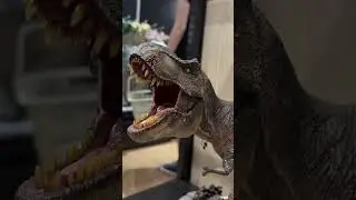 Jurassic World Pop-up Shop and Exhibition in Yokohama, Japan!