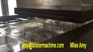 Full-Automatic Vacuum-Forming And Cutting Integrated Thermoforming Machine