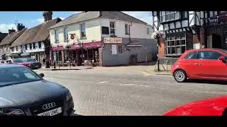 Lets have a look at Headcorn kent on a very hot day now is it a town or a village ?
