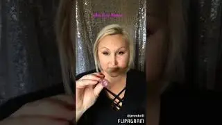 Sheer Berry Diamond LipSense and Diamond Kiss Gloss Application