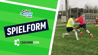 Fussballtraining: Vom 3 gegen 1 in der Mittelspur zum 3 gegen 2 in der Endzone