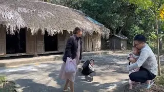 The wife criticized her husband for being poor and left the children with him to follow his lover