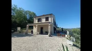 ITALIAN STYLE country VILLA in Città Sant'Angelo. Euro 395.000 https://www.loveabruzzoproperty.com