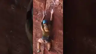 Miracolo in parete: sopravvivo a una caduta di 15 metri di altezza #climbing #shorts #viral