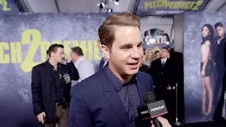 The Pitch Perfect 2 Cast Sings Answers to Our Questions on the Red Carpet!
