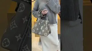I love the N&eacute;ono&eacute; BB bags 💕 1 or 2? #louisvuitton