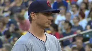 CLE@MIN: Tomlin holds Twins to two over 6 1/3 frames
