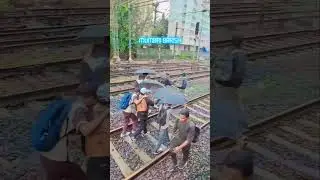 mumbai barish #mumbaibarish #localtrain #mumbailocal #nalasoparanews #barish #pani #indianrailways