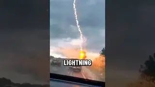 5 lightning strikes that came out from no where #naturaldisaster #shorts #shortvideo #lightning
