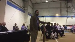 Rep. Garrett Congratulates New Citizens at Naturalization Ceremony in Brookneal, Virginia (May 5)