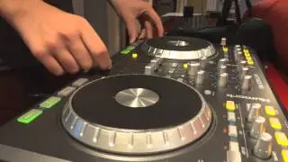 Bangarang head shot / Skrillex+Feed Me Mix !