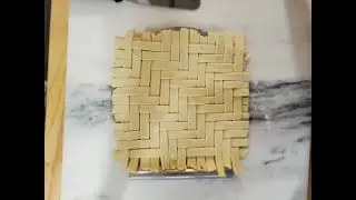 How to make a herringbone lattice