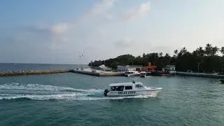 Остров Тодду с дрона: захватывающие виды Мальдив с высоты птичьего полета / Thoddoo Drone Footage .