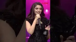 KRITHI SHETTY WINS #BLACKLADYAWARD #filmfareawards2022 #bebamma