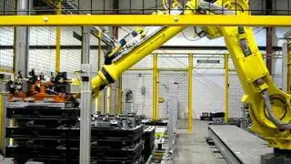 HMM Robot Pack Out Station