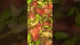 Huevos revueltos con loroco.