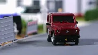 Faller 161449 - Car System Start-Set SUV MB G-Class (HERPA) Video
