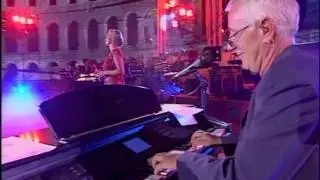 Oliver Dragojević - Ključ Života (With Vanna) (Live)