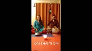Mantra om shakti om en Vivo - Yoga Danza y Voz