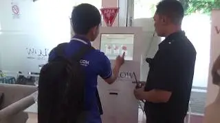 Pemasangan dan Training Mesin Antrian Multimedia di MS Glow Surabaya