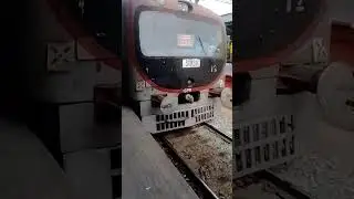 Sealdah Diamond Harbour Train 🚆#Shorts#🥰🥰🥰💯