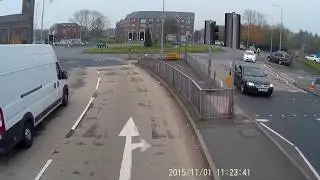 polish van cuts up loaded hgv